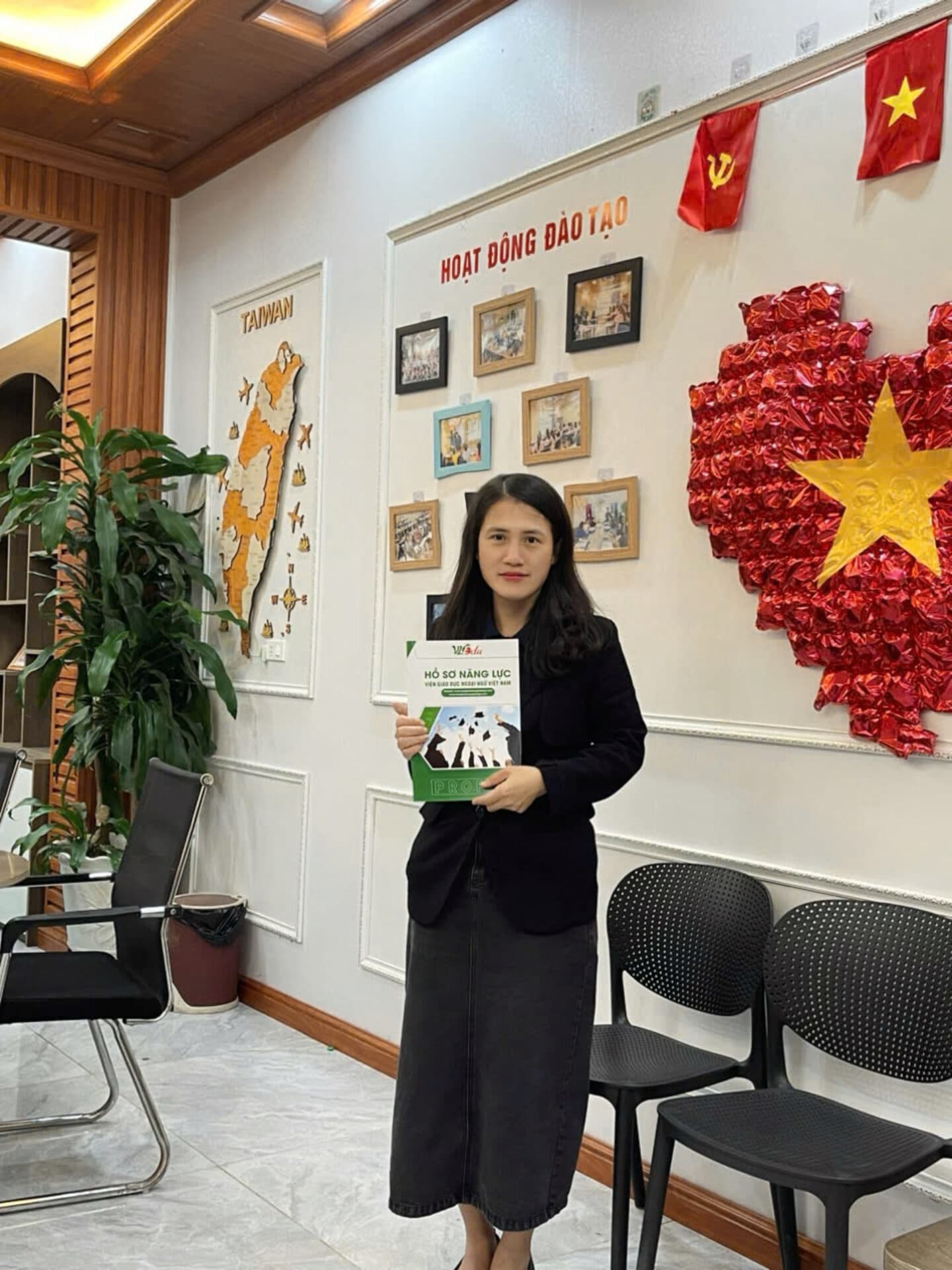 Giáo viên Man Thị Kim Liên
